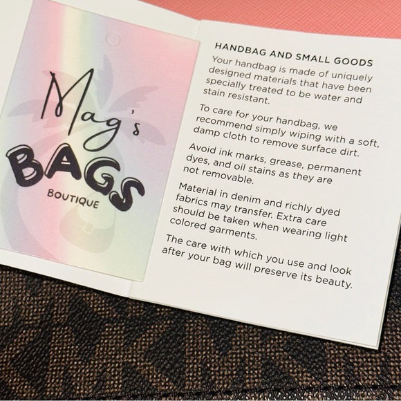 Michael Kors: MK Logo Signature Monogram Flap Primrose Crossbody Bag - Picture 3 of 13